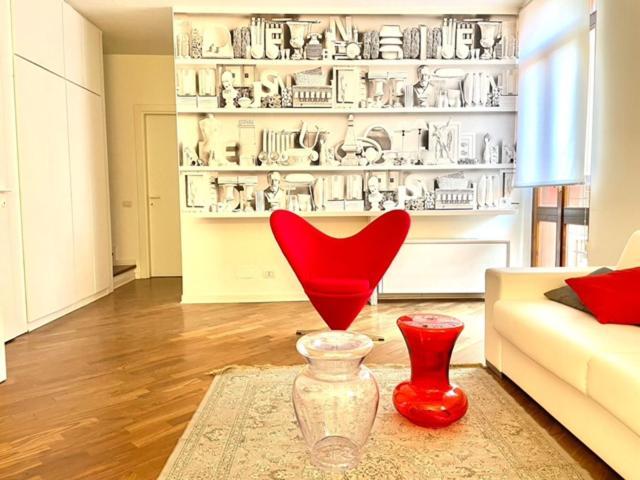 Domus Verona - Ampia Moderna Casa Su 2 Piani Nel Cuore Di Verona Bagian luar foto